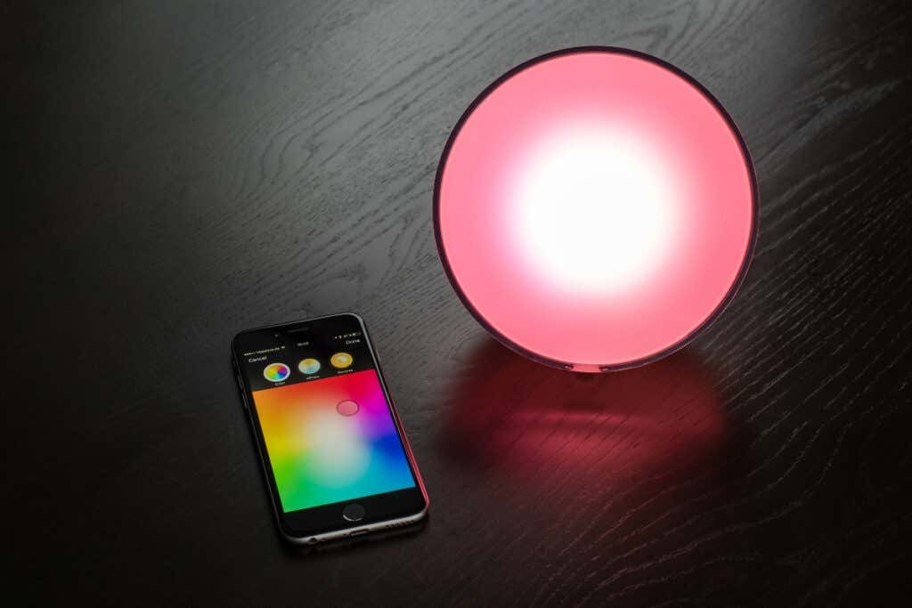 Philips Hue Lights Unreachable? 7 Things to Try image